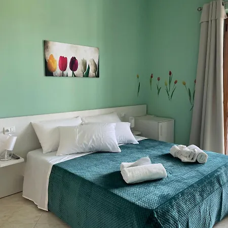 B&B Il Giardino Di Vincenzina 라우리아 인페리오레